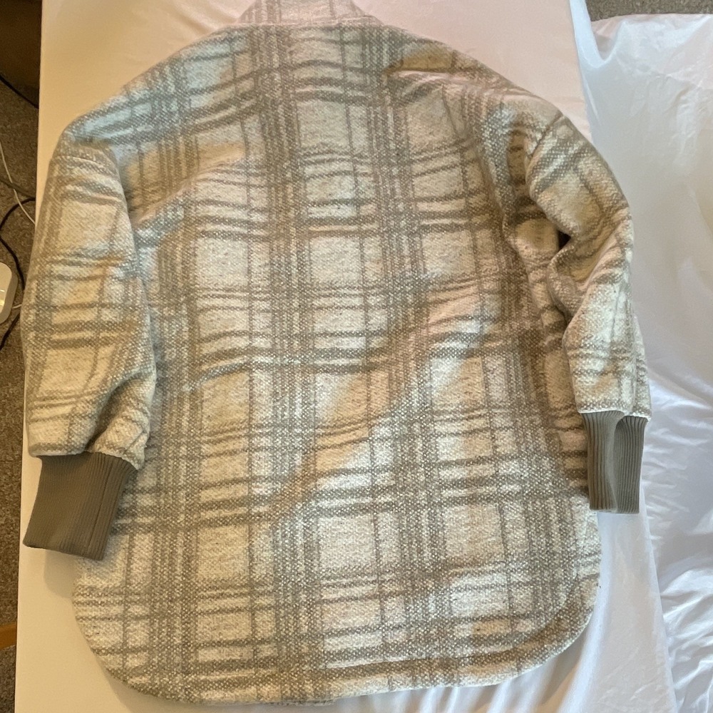 Steve Madden Women's Gray Plaid Collared Zip/Snap Jacket w/ Pockets M - Picture 9 of 13